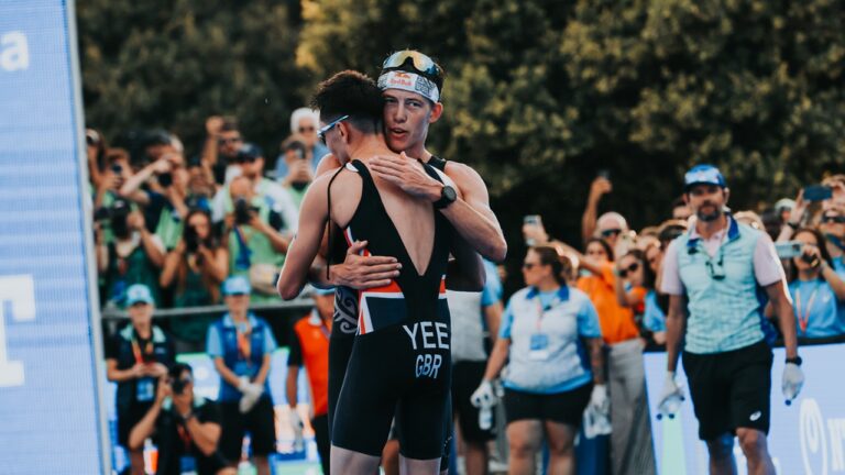 Hayden Wilde Alex Yee embrace WTCS Grand Final Torremolinos 2024 photo credit World Triathlon