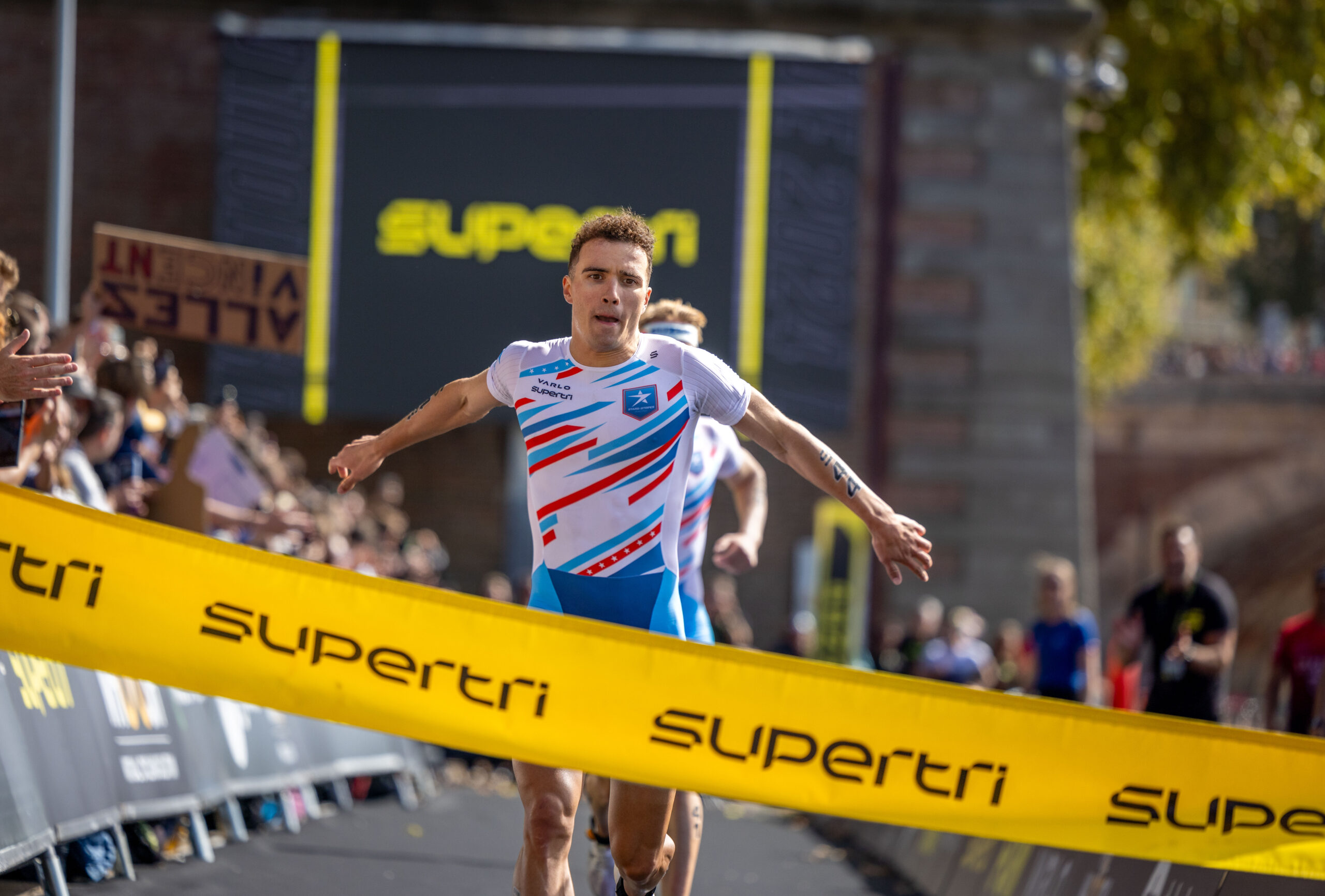supertri-toulouse-men-s-results-vasco-vilaca-sprints-to-first-win-as