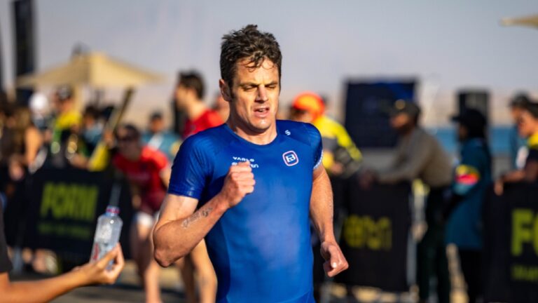 Jonny Brownlee supertri Neom 2024 run photo credit supertri