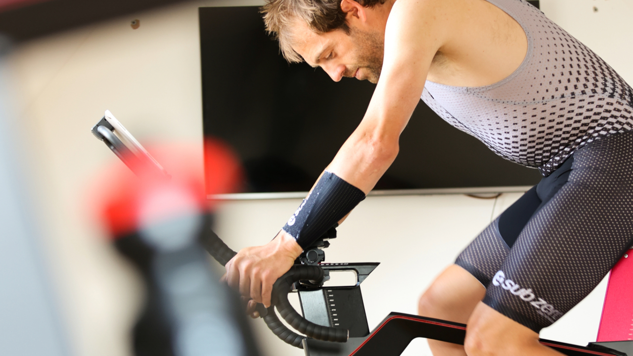 Alex Dowsett wattbike