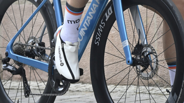Cadomotus chronos aero triathlon cycling shoes