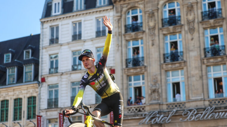 03/07/2025 - Tour de France 2025 - Grand départ Jour 2 - Lille - Présentation des équipes -Jonas Vingegaard (Team Visma-Lease a Bike)