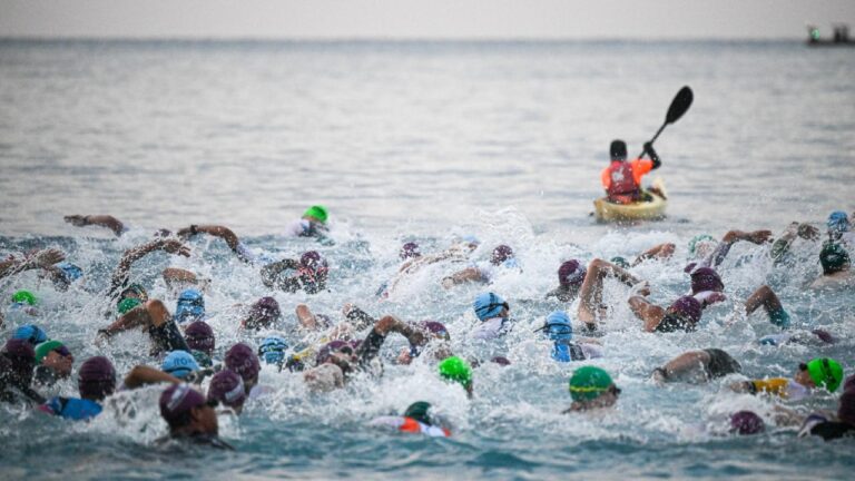 Start of swim IRONMAN World Championship Nice 2025