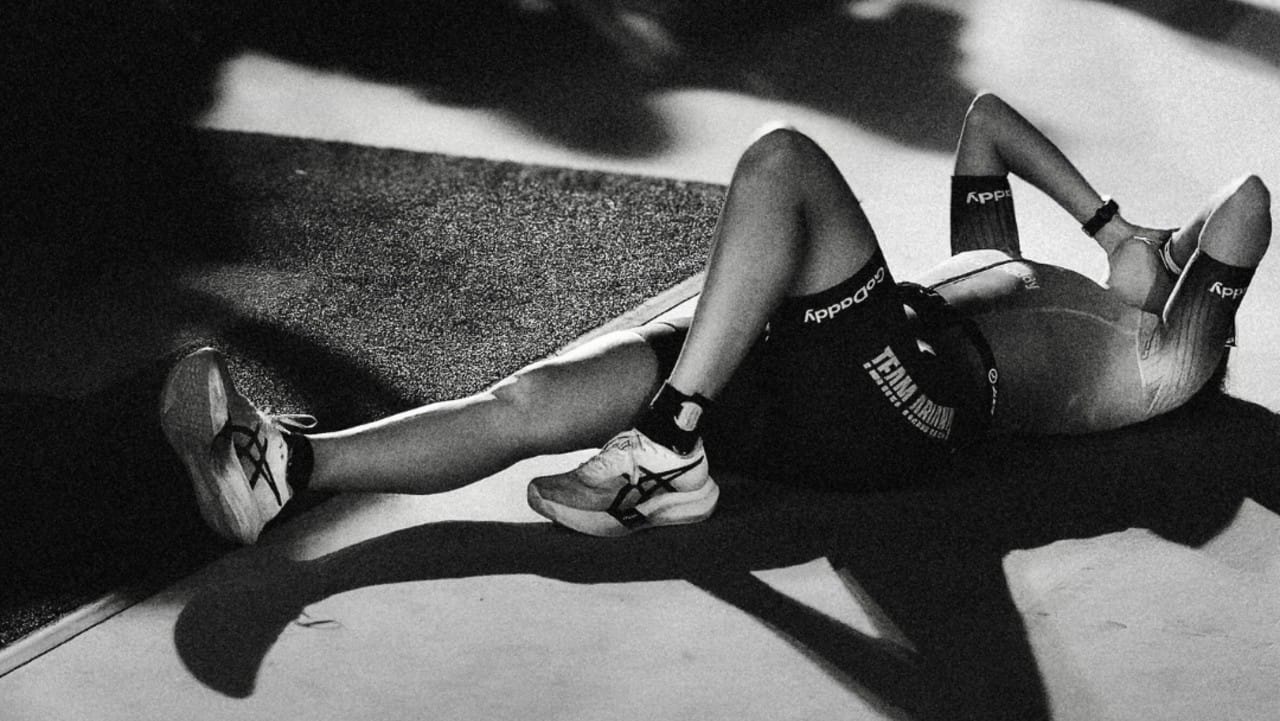 Ariana Luterman record celebration IRONMAN Barcelona