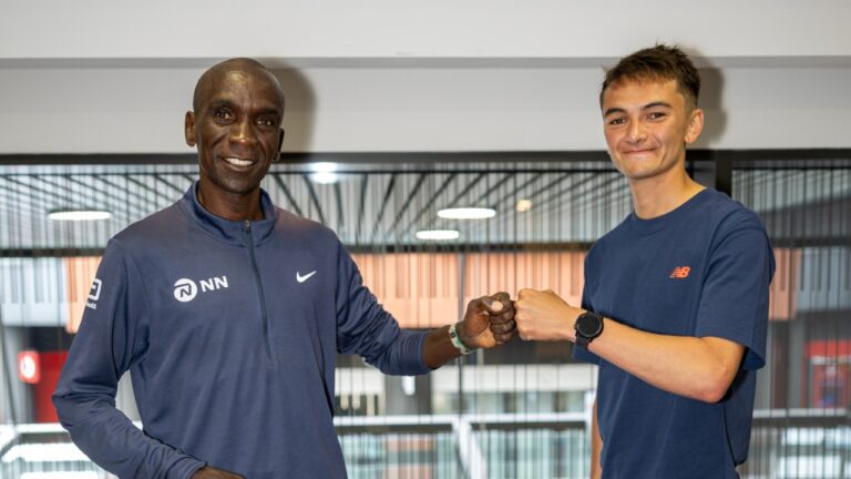 Alex-Yee-Eliud-Kipchoge-Coros-meeting-post-London-Marathon-2025