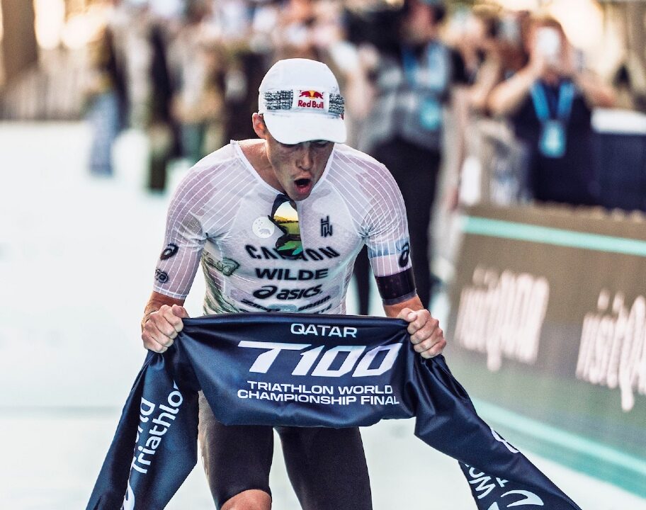 Hayden Wilde finish tape Qatar T100 Grand Final 2025