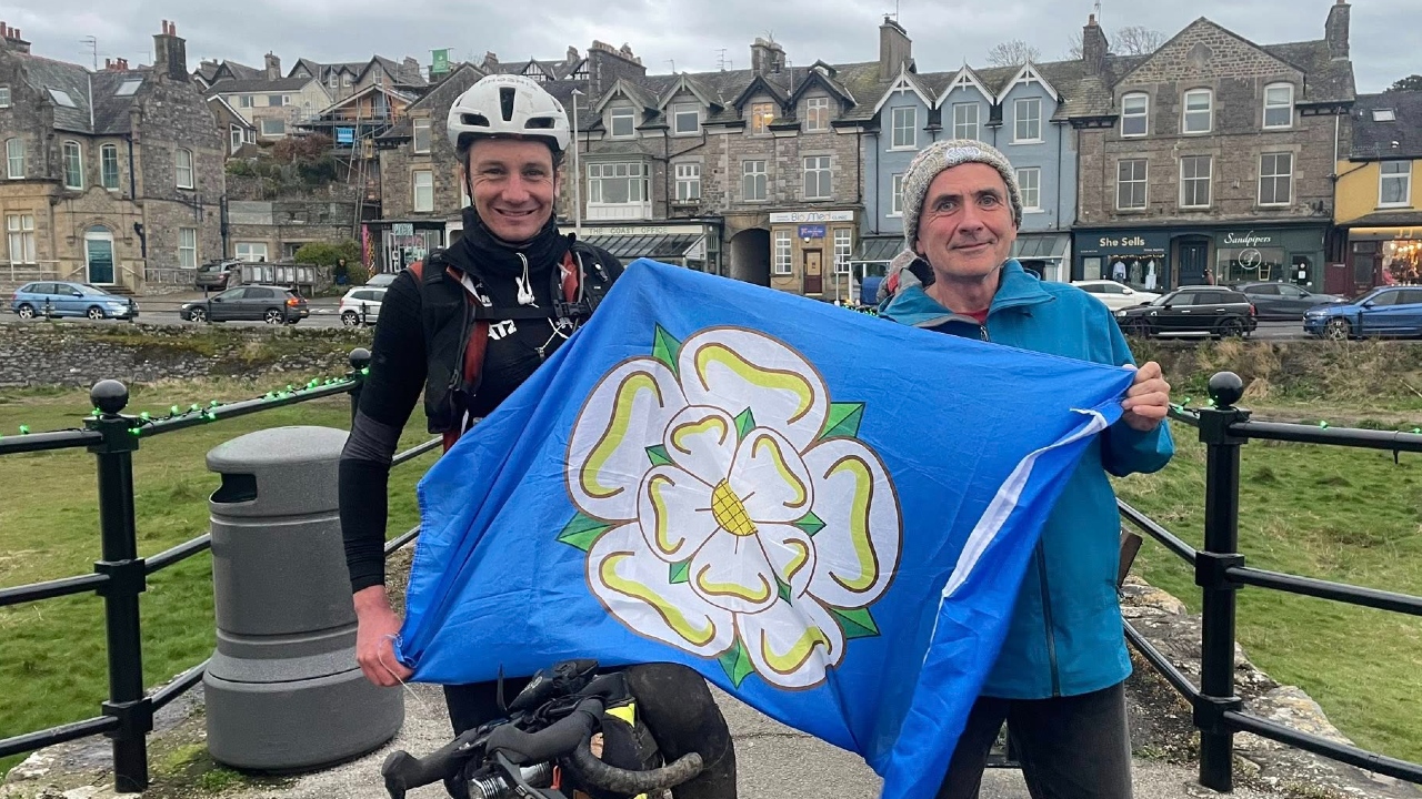 Alistair Brownlee Dales Divide win 2026