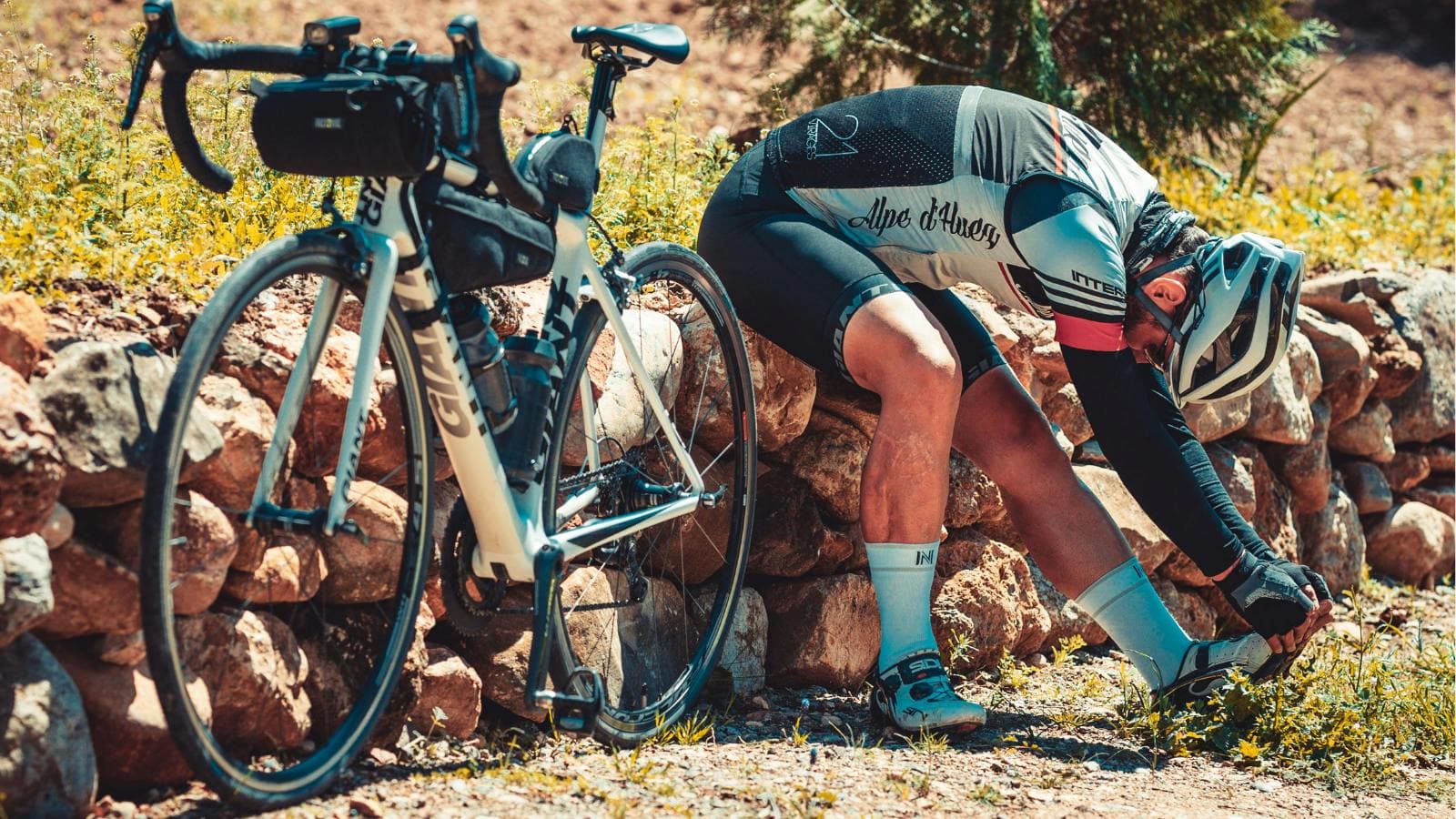 athlete resting and recovering while staying motivated during injury recovery period