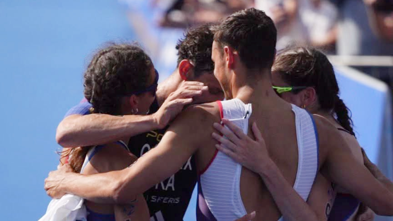 france relay win wtcs quiberon 2026