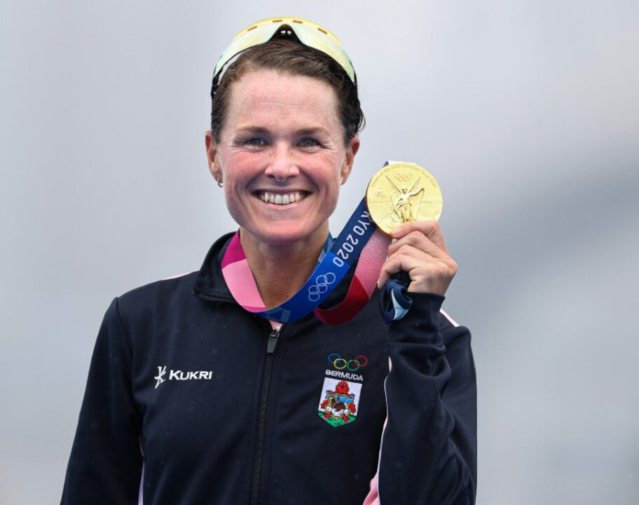 Flora-Duffy-Olympic-Triathlon-Gold-Tokyo-2020-resized