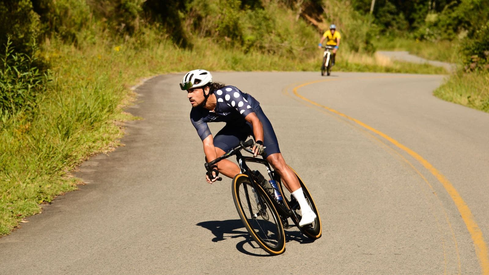 triathlete riding in Zone 2 during endurance training to build aerobic fitness for triathlon performance