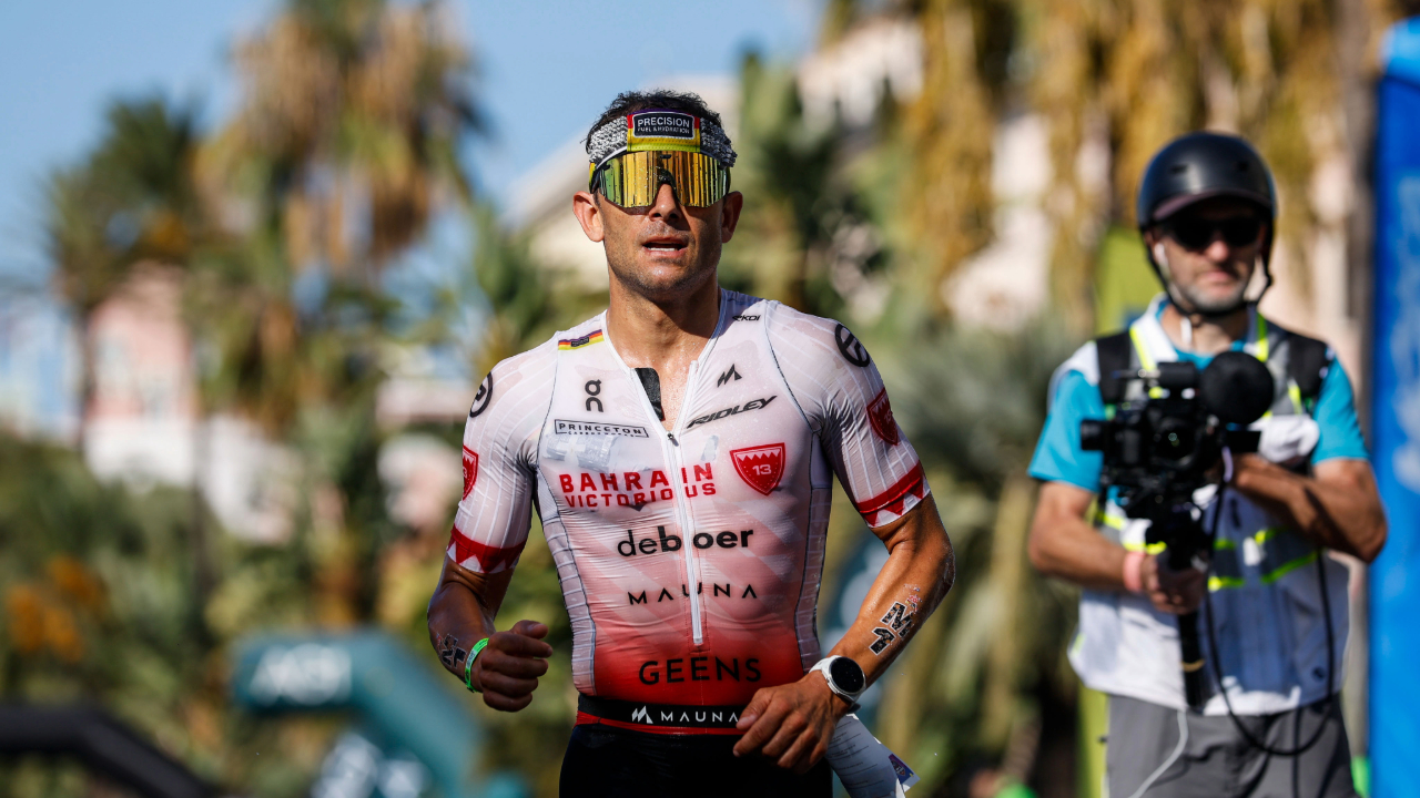 Jelle Geens on the run at Nice in the 2026 IRONMAN 70.3 World Championship.