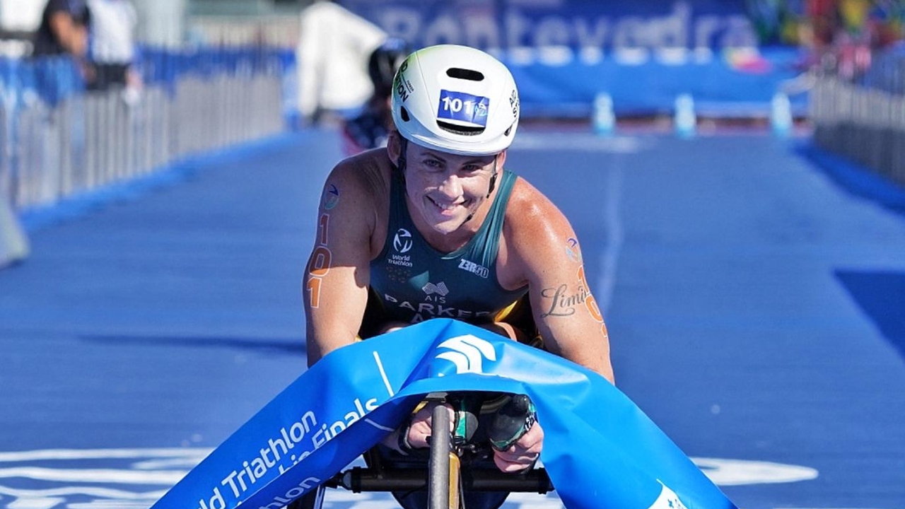 Lauren Parker wins Pontevedra para world title 2026