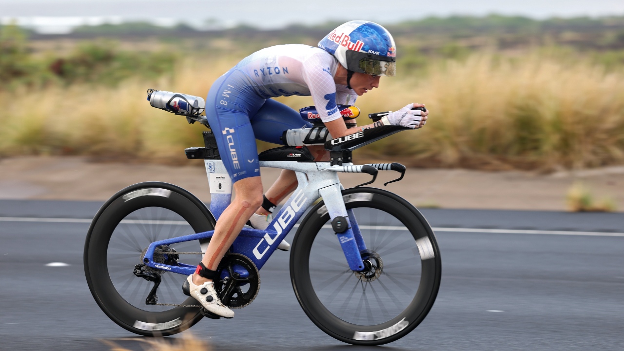 Lucy Charles Barclay Kona 2026 bike
