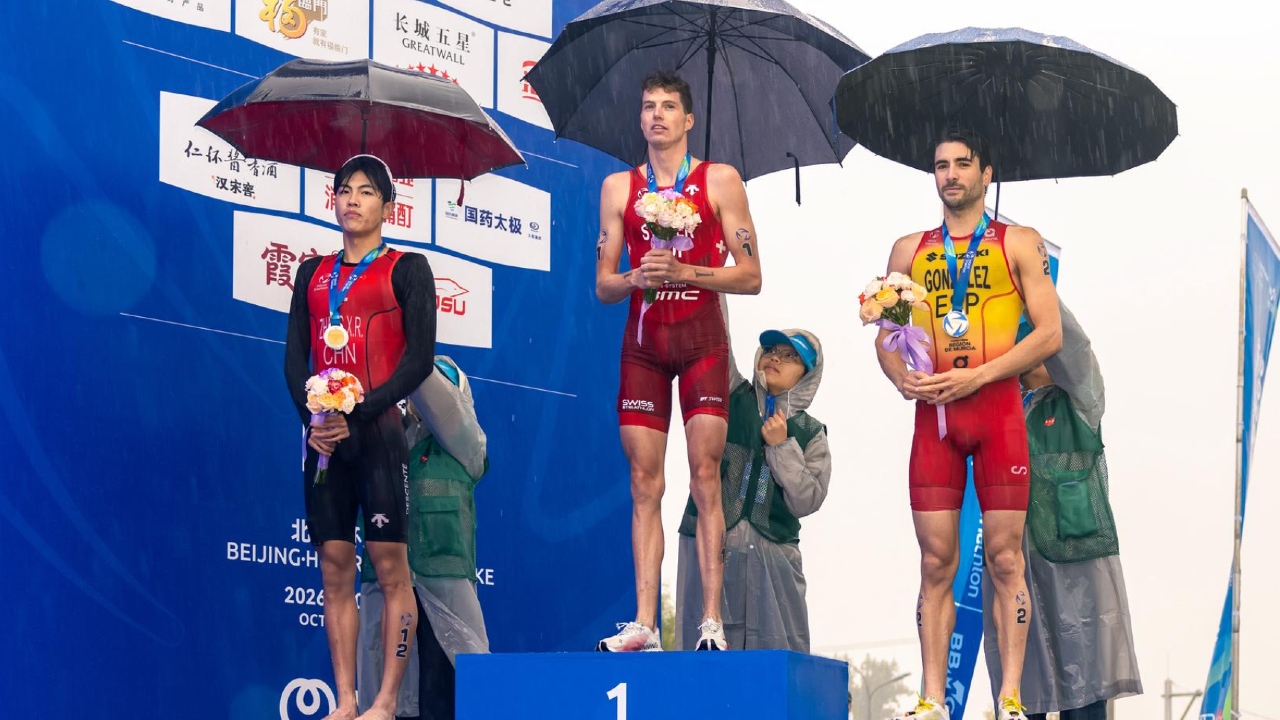 Studer tops men's podium Beijing World Cup 2026